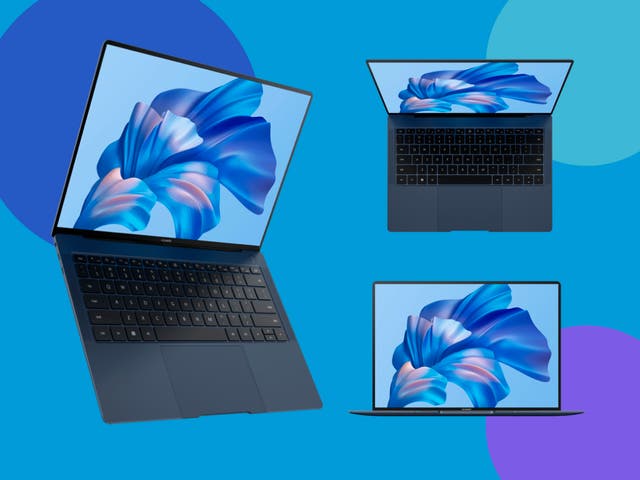 <p>The screen’s an inch bigger, but the 2022 model is lighter overall </p>